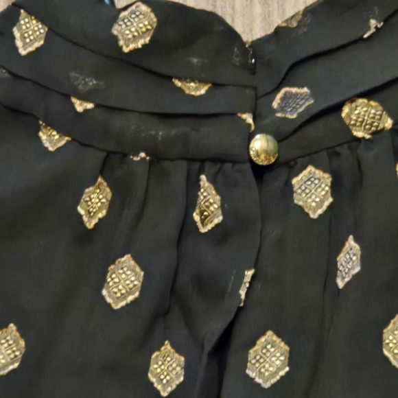 Calvin Klein NEW Sleeveless Mock Neck Blouse Black Gold Geometric Print Size L - Picture 5 of 10